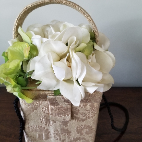 Moo Roo Handmade Purse - Picture 2 of 8